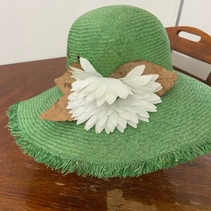 Green summer hat